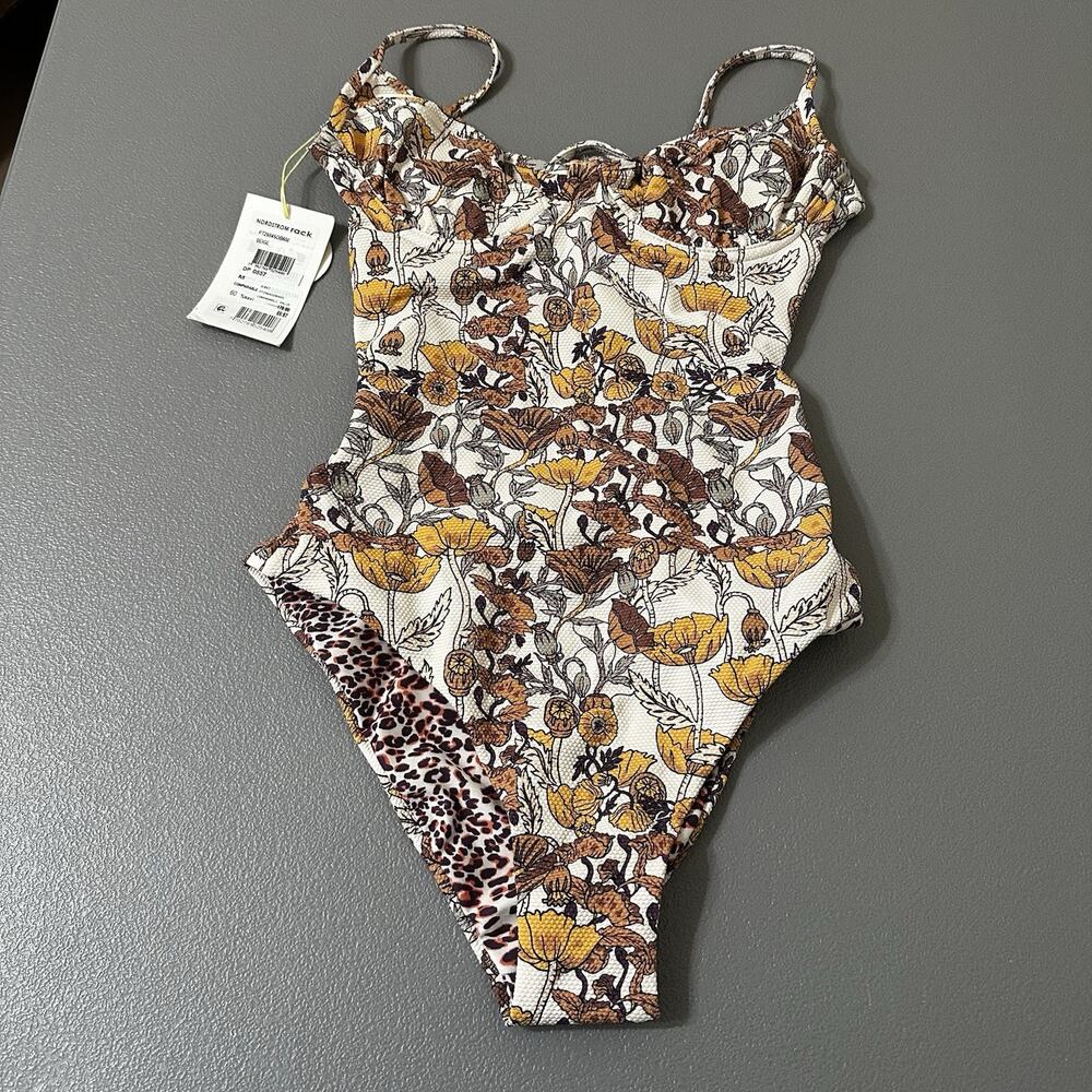 NWT $178 From Nordstrom Rack. Maaji Reversible One Peice Swimsuit. Medium